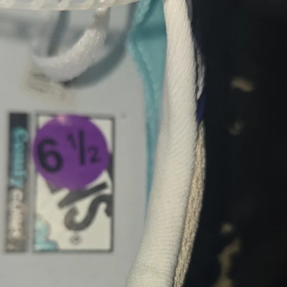 NEW W/TAGS. Vans Blue and Cream Sneakers Classic Low-Top Design BIG KIDS - Picture 6 of 8